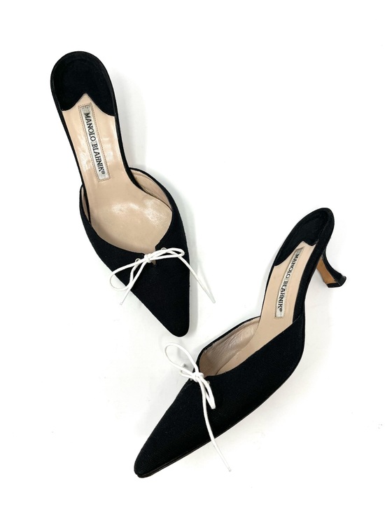 Manolo Blahnik Shoes - Vintage Manolo Blahnik Y2K Black Denim White Lace Up Bow Mules Kitten Heels 37.5